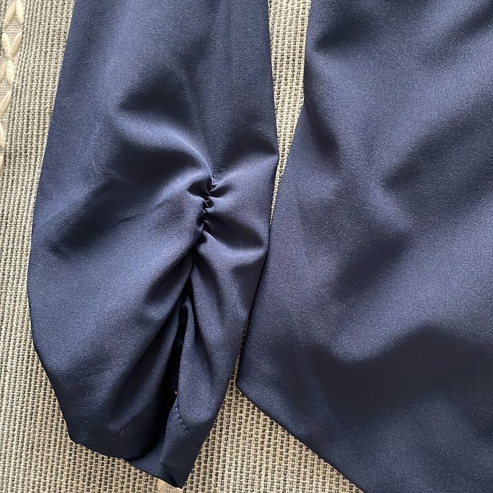 Blazer - Picture 2 of 4